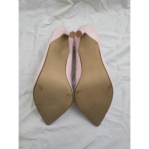 NWOT Express 8 Classic Pointed Toe Patented Leather Pink Pumps 126016 - Picture 2 of 4